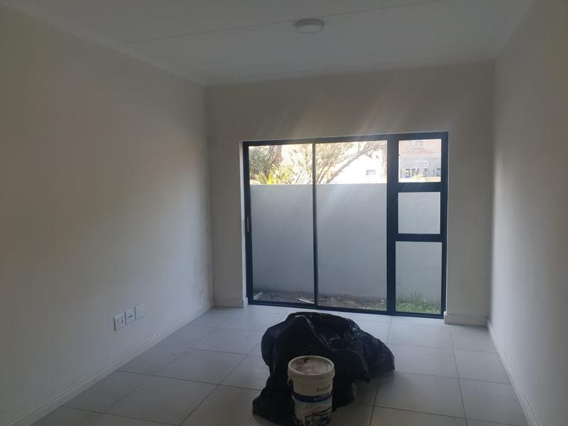 To Let 2 Bedroom Property for Rent in Wetton Western Cape